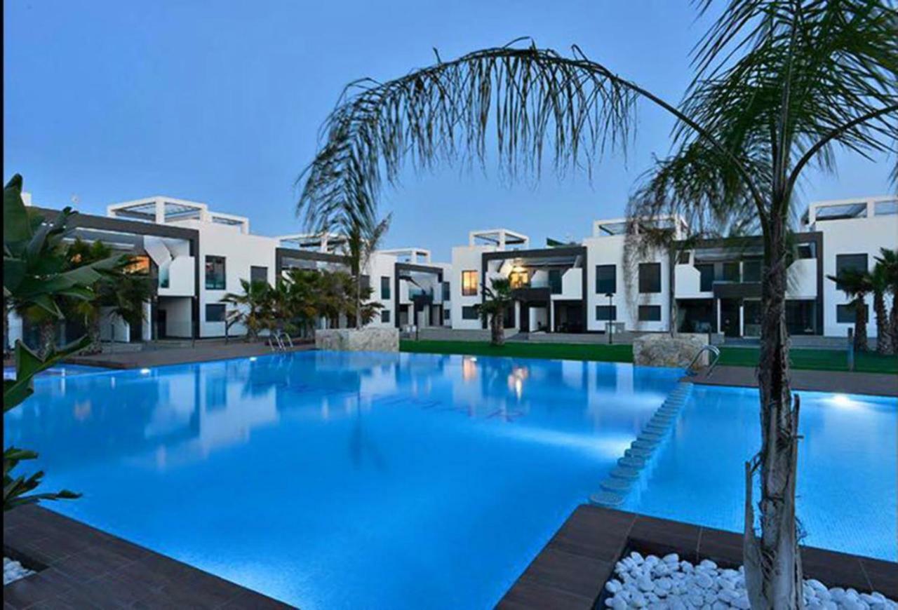 Apartment Oasisbeach La Zenia Orihuela Esterno foto